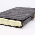 Large Book of Shadows - Black - 200 pages decle-edged - 25x18x3cm - immagine 4