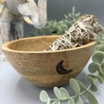 Wooden Smudge and Ritual Offerings Bowl - Three Moons - 14x7cm - immagine 2