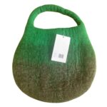 Water Felted Bee Bag - One Handle with Magnet - Garden Greens - immagine 3