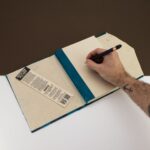 Lokta Bold Floral Notebook – Large (21x15cm) – 45 Leaves – Includes Bookmark – Midnight Blue - immagine 3