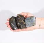 Madagascar Labradorite Tomb Stones (approx 80-168g 40-60mm) - immagine 4