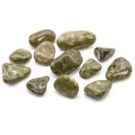 Bag of 12 Medium African Tumble Stones - Epidote Snowflake - immagine 2