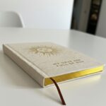 Ivory Gratitude Journal with Gold Lining - 120 pages - My Days are Full of Sun - immagine 4