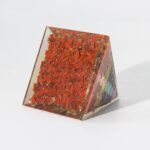 Med Organite Pryamids 7x6cm - Copper Bars - 7 Charkra Chips - immagine 4