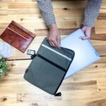 Canvas Travel Laptop Pouch - Olive - 24x33cm - immagine 2