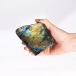 Madagascar Labradorite Large Stones (approx 635-750gms  80-110mm) - immagine 3