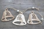 Pack of 3 Christmas Wooden Craft Decoration - Bell - immagine 3