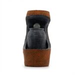 Grand Water Feature - 24x22x48cm - Colour Changing Crystal Ball in Greek Urn in Basket - immagine 2