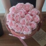 Soap Flower Gift Bouquet - 14 Pink Roses - Round - immagine 9