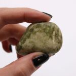 Bag of 6 Large African Tumble Stones - Epidote Snowflake - immagine 2