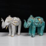 Wood Carved Elephant - Turquois Gold - immagine 3
