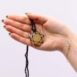 Laced Gemstone Hexagon Pendant - Yellow Quartz - immagine 2