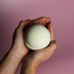 Simply Vanilla Bath Bomb - 180g - immagine 3