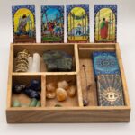 Four Section Tarot Box with Card Holder - immagine 5