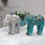 Wood Carved Elephant - Turquois Gold - immagine 6