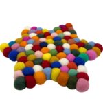 Felt Ball Star Centre Mat -  Multi Colour - immagine 2