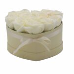 Soap Flower Gift Bouquet - 13 Cream Roses - Heart - immagine 4