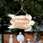 Whitewash Turtle Carving and Natural Copis Drop - immagine 3