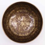 Tibetan Healing Engraved Bowl - 16cm - Mantra - immagine 3