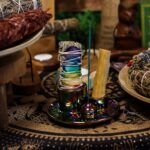 Palo Santo Stick & Smudge Holder - Mandala - Metalic Rainbow - immagine 6