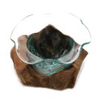 Molton Glass Fancy Sweet Bowl on Wood - immagine 6
