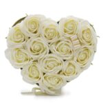 Soap Flower Gift Bouquet - 13 Cream Roses - Heart - immagine 2