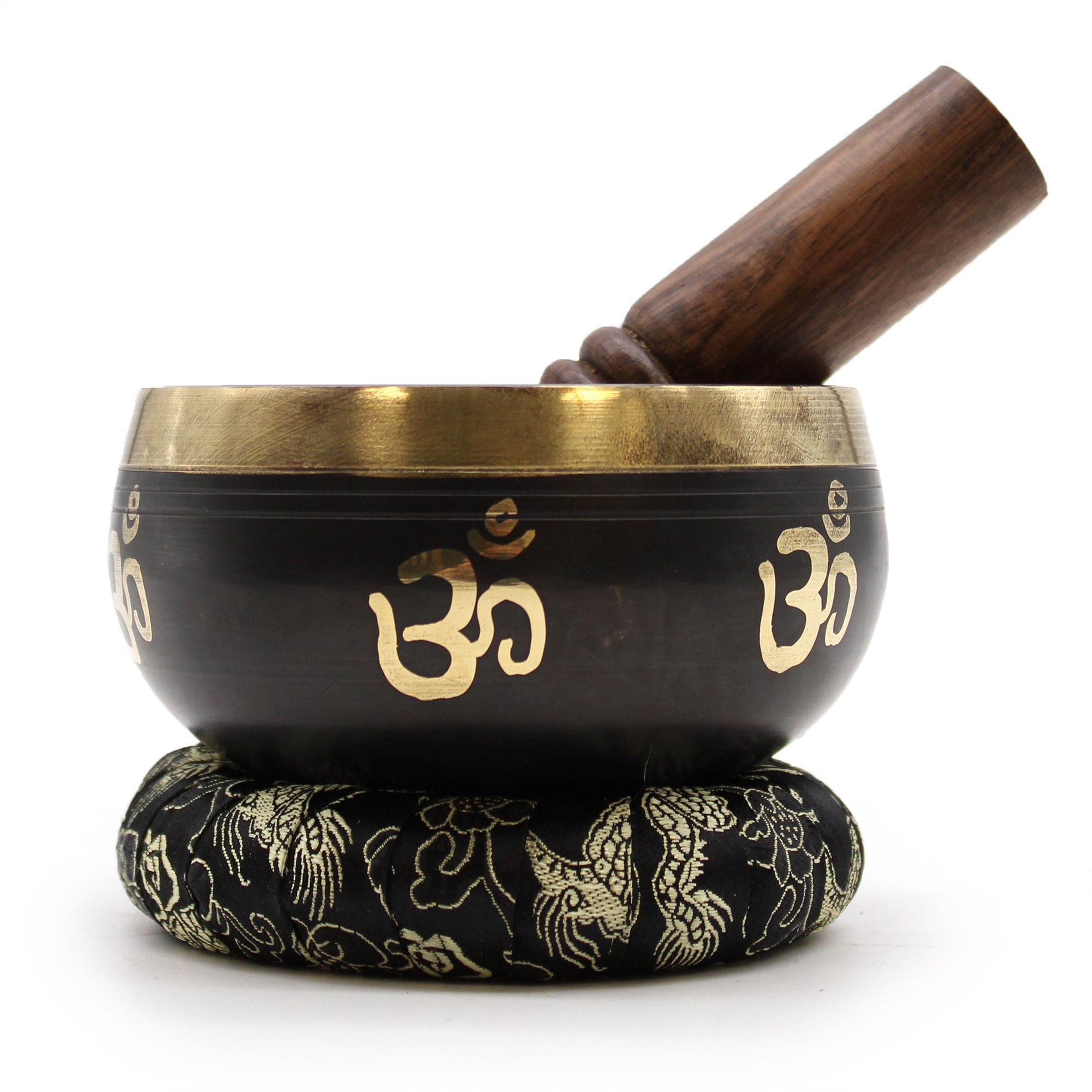 bG9jYWw6Ly9tZWRpYS9TSi9FQy82MFIzMEMxRzZSVktFQ1NKL2JiNzkxMGViLmpwZWc.jpg Yoga Om Singing Bowl Set - immagine 1