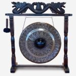Large Gong in Brown Antique Stand - 80cm - Black - pattern - immagine 2