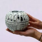 Greek Bubble Clay Plant Pot  - Cream 10cm - immagine 3