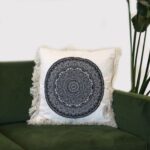 Traditional Mandala  Cushion - 45x45cm - black - immagine 4