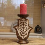 Mango Wood Candle Stand - Hamsa - Large 25x18cm - immagine 5