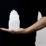 Natural Selenite Tower Lamp - 15 cm - immagine 3