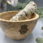 Wooden Smudge and Ritual Offerings Bowl - Hamsa - 12x7cm - immagine 3