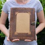 Huge Customisable Visitor Leather Book 10x13 (200 pages) - immagine 4