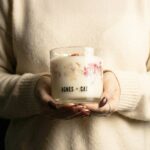 Agnes + Cat Botanical Soy Wax Candle - Seasalt & Moss - immagine 8