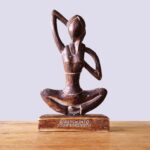 Wooden Yoga Lady - Antique - Cow Face Pose - "Stretch into Your Strength" - immagine 2