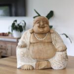 Hand Carved Buddha Statue - 30cm Happy - Whitewash - immagine 6